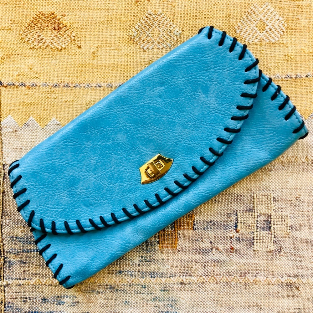 NWOT Kimchi Blue Azure Clutch w/ Leather Trim